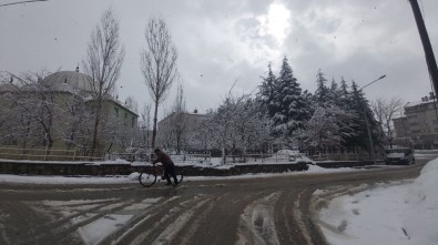 Bitlis'te 47 Köy Yolu Ulaşıma Kapandı