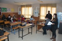 Mersin'de LGS'ye Girecek Öğrencilere Rehberlik Desteği Haberi