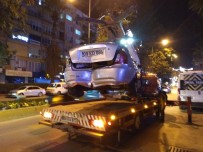 Efeler'de Zincirleme Trafik Kazası Açıklaması 1 Yaralı