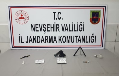 Gülşehir'de Uyuşturucudan 4 Kişi Yakalandı