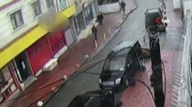 (Özel) Beyoğlu'nda Bebek Arabası Çalan Hırsızlar Kamerada Haberi