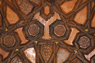 Amasya'da 535 Yıllık Caminin Penceresinde Kayı Sembolleri Bulundu Açıklaması 'Dünyada Tek Örnek'