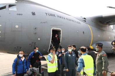 Ankara'dan Yola Çıkan Yardım Uçağı Bangladeş'e Ulaştı