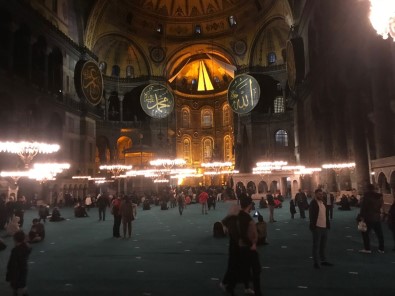 Ayasofya-İ Kebir Camii Şerifi'nde Beraat Kandili Sevinci