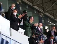 Bakan Kasapoğlu'ndan Millilere Destek