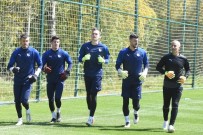 BB Erzurumspor, Antalya'da Çalışmalarını Sürdürüyor
