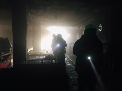 Diyarbakır'da Gece Kulübünde Yangın Çıktı