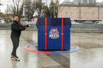 Red Bull M.E.O. İçin Air Drop Beşiktaş'a İndi