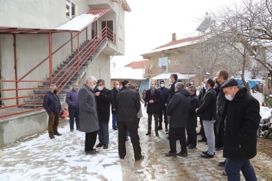 Vali Ali Çelik'ten Köy Ziyareti