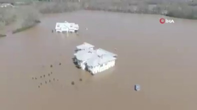 ABD'de Sel Açıklaması 4 Ölü