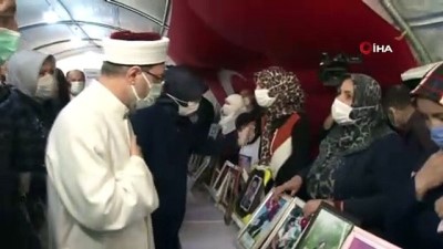 Diyanet İşleri Başkanı Ali Erbaş, Diyarbakır Annelerini Ziyaret Etti Açıklaması