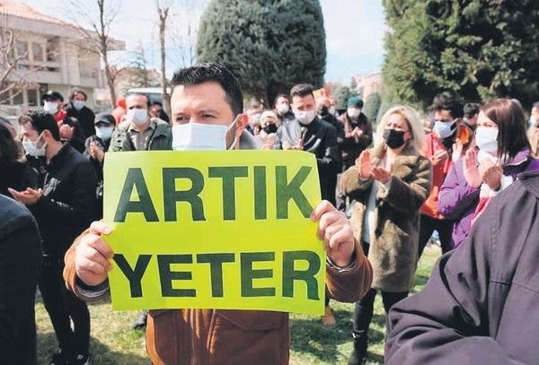 Konya'da esnaf gibi eylem yapan troller CHP üyeleri çıktı!