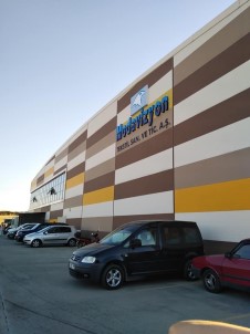 Artan Vakalar Nedeniyle, Fabrika Kapatıldı