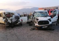 Aydın'da Trafik Kazası Açıklaması 2'Si Ağır 4 Yaralı