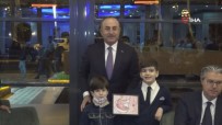 Bakan Çavuşoğlu, Tacikistan'daki Türk Vatandaşları İle Bir Araya Geldi