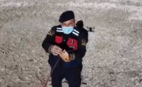 Jandarma Yaban Keçilerine Saman, Balıklara Drone İle Ekmek Bıraktı