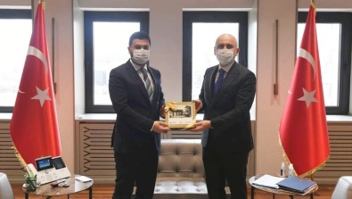 Başkan Öztekin, 'Hedefimiz Kağıthane'yi Ulaşımın Merkezi Haline Getirmek'