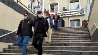 Esenyurt Ve Eyüpsultan'da Evlere Giren Hırsızlar, Kıskıvrak Polise Yakalandı Haberi