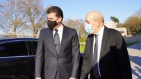 Fransa Dışişleri Bakanı Le Drian, IKBY Başkanı Barzani İle Bir Araya Geldi