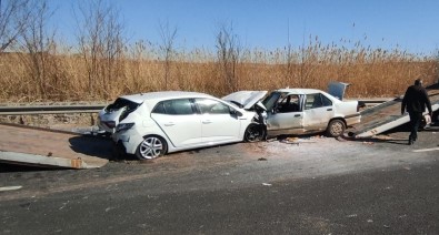 Hastane Yolundaki Feci Kazanın Ardından Dram Çıktı