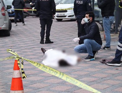 Bahçeşehir’de silahlı çatışma: 2 ölü, 2 yaralı!