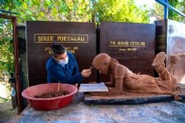 ADNAN MENDERES - CHP'li belediyelerin heykel yarışı tam gaz: Mersin Büyükşehir Belediyesi'nden yeni 'heykel hizmeti'