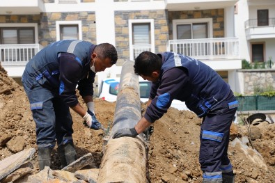 Datça Yeni Çeşme'de İçme Suyu Hatları Yenilendi