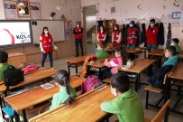 Kızılay'dan Köy Okulunda Sinema Etkinliği Haberi