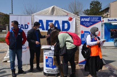 Muş'ta 'Afet Farkındalık' Standı