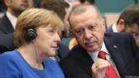 Başkan Erdoğan Merkel ile görüştü!