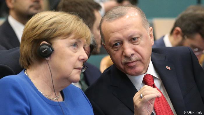Başkan Erdoğan Merkel ile görüştü!