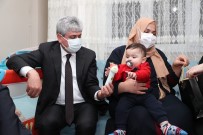 Bakan Selçuk Beşiz Bebekleri Ziyaret Etti