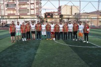 Başkan Beyoğlu, Gençlerin Futbol Maçı Davetini Yerine Getirdi Haberi