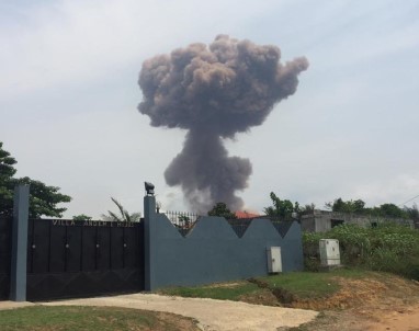 Ekvator Ginesi'nde 4 Patlama Açıklaması Ölü Ve Yaralılar Var