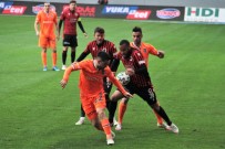 Süper Lig Açıklaması Gençlerbirliği Açıklaması 0 - M. Başakşehir Açıklaması 0 (İlk Yarı)