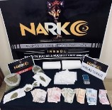 Uyuşturucuları Sobaya Atarak Yakmaya Çalıştı