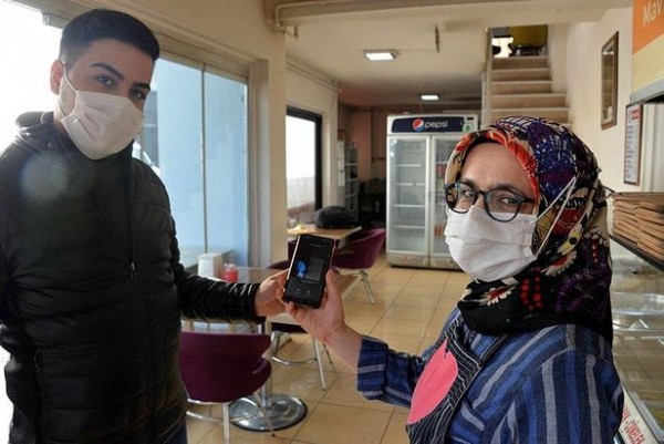 Kahramanmaraş'ta yaşayan kadın girişimci bitcoin ve çeşitli dijital paralarla gözleme satıyor!