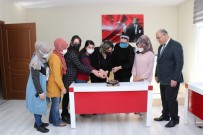 Başkan Mustafa Çay'dan Kadınlara Pastalı Kutlama
