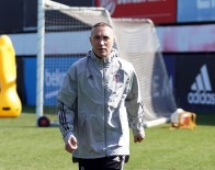 Beşiktaşlı Erdal Erdem'den Örnek Davranış