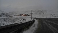 Erzincan'ın Yüksek Kesimlerinde Kar Yağışı Etkili Oluyor