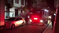Sancaktepe'de Apartmanda Çıkan Yangında 3 Kişi Dumandan Etkilendi