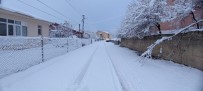 Tunceli'de Mart Ayında Yağan Kar, 20 Köy Yolunu Kapattı Haberi