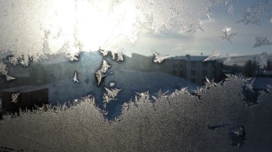 Ardahan'da Dondurucu Soğuklar Açıklaması Göle'de Eksi 22 Derece Görüldü