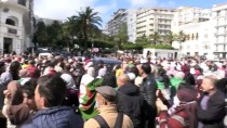 Cezayirli Kadınlar Da Ülke Yönetiminde Köklü Değişiklik İstedi