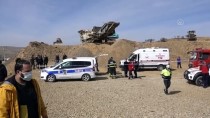 Kırıkkale'de Taş Kırma Makinesinin Haznesine Düşen Operatör Öldü