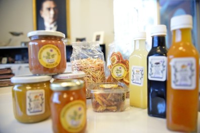 Muratpaşa'dan Kadınlara Özel Hediye