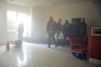 Sakarya'da Bankada Korkutan Yangın Haberi
