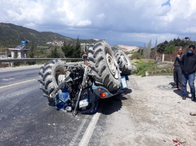 Altınözü'nde Traktör Devrildi Açıklaması 2 Yaralı