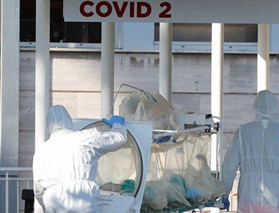 İtalya'da virüs durdurulamıyor!