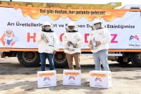 Mersin Büyükşehir Belediyesinden Arıcılara Ekipman Desteği Haberi